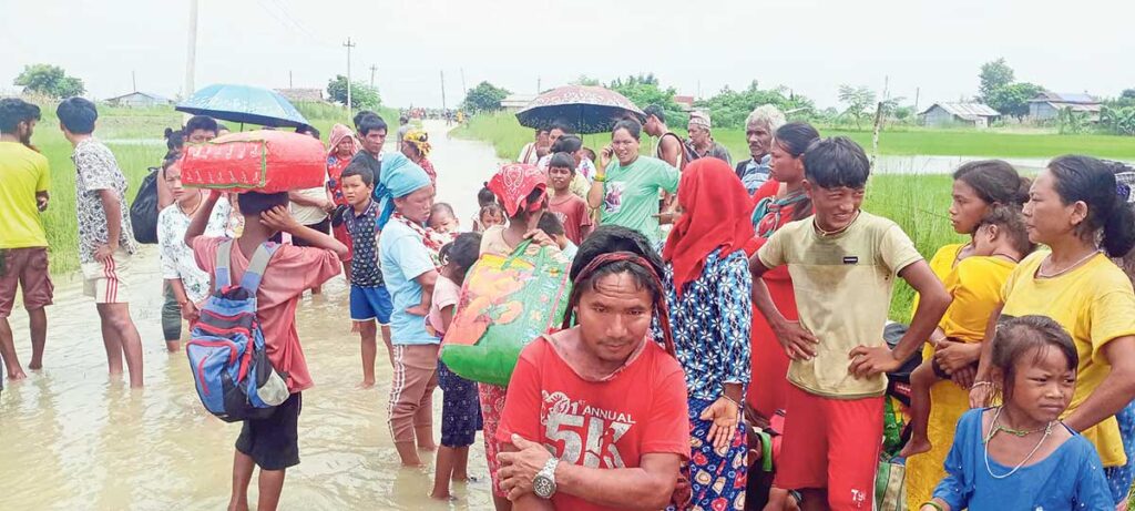कोसी नदी पुरानै बाटोमा, २० हजार सर्वसाधारण विस्थापित
