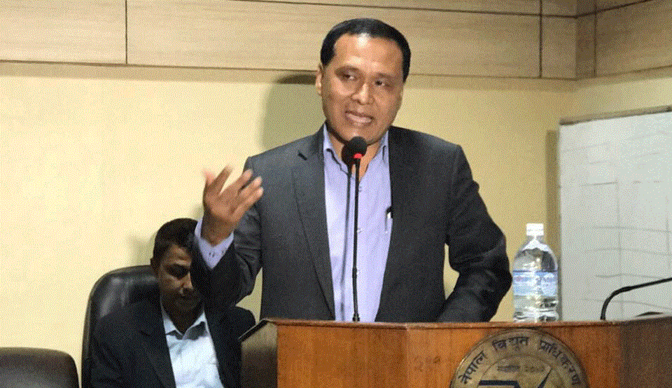 उद्योगलाई प्राधिकरणको अल्टिमेटम: कात्तिक २ गतेसम्म बक्यौता नतिरे लाइन काट्ने चेतावनी।