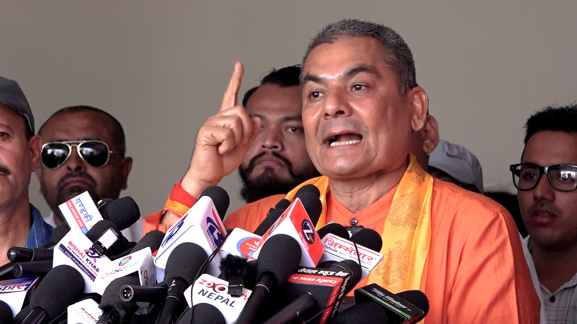 न्यायाधीश मनोजकुमार शर्मा–मेघराज पोखरेलको इजलासको निर्णयबाट प्रसाईं छुट्ने